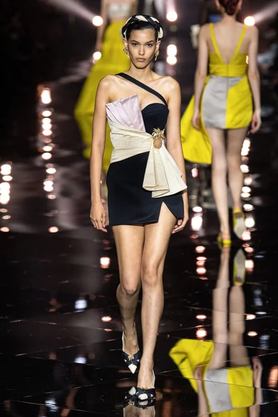 Look 47